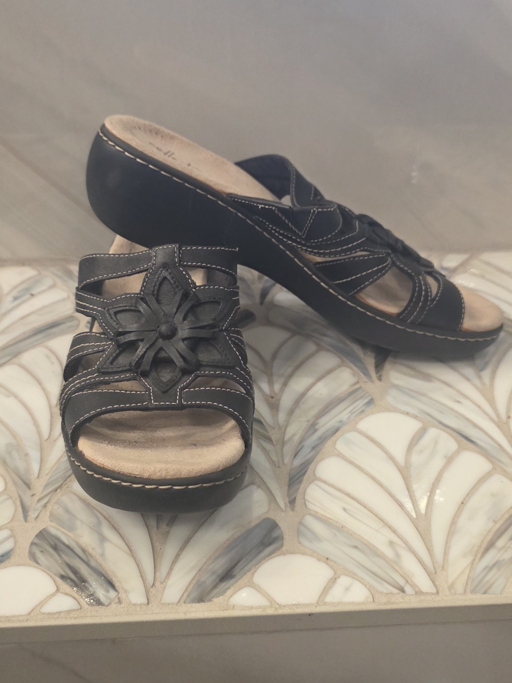 Clarks Black Floral Cutout Wedge Mules with Contrast Stitching Size 9